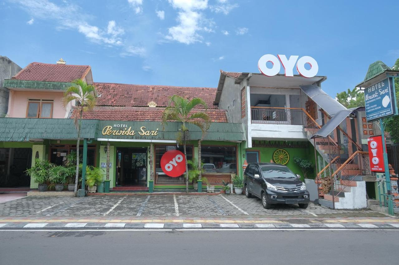 יוגיאקרטה Oyo 585 Hotel Perwita Sari מראה חיצוני תמונה