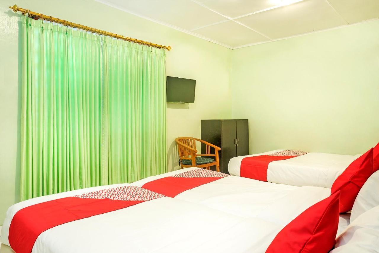 יוגיאקרטה Oyo 585 Hotel Perwita Sari מראה חיצוני תמונה