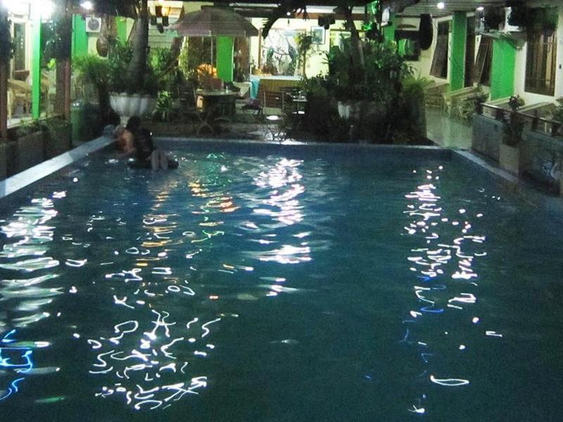 יוגיאקרטה Oyo 585 Hotel Perwita Sari מראה חיצוני תמונה