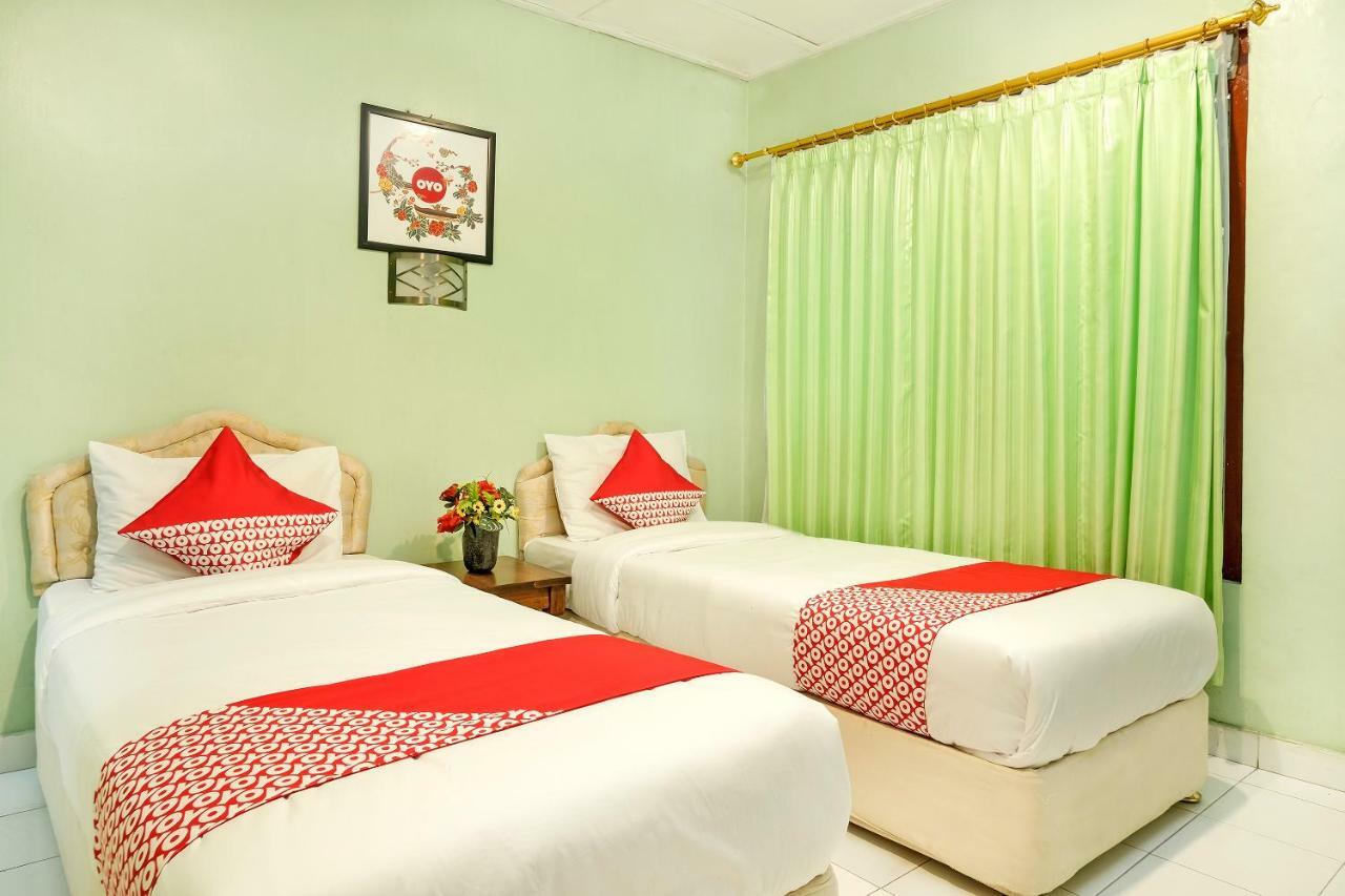 יוגיאקרטה Oyo 585 Hotel Perwita Sari מראה חיצוני תמונה