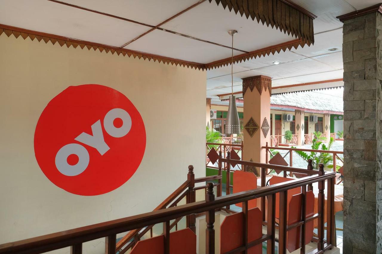 יוגיאקרטה Oyo 585 Hotel Perwita Sari מראה חיצוני תמונה